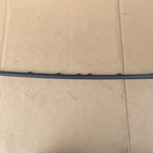 Uzlika restei bamp vid Multivan - Volkswagen T5 03-