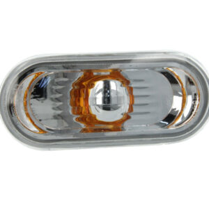 Volkswagen Golf IV Pagr spārnā Cryst Bora/Passat