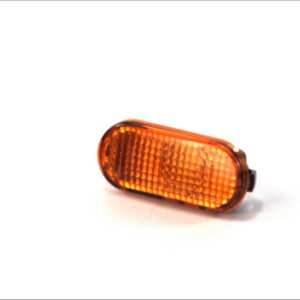 Volkswagen Golf III Pagr spārnā Dz Ovāls