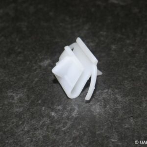 Universali Stiprinājumi/KlipšBMW E-34 durvis