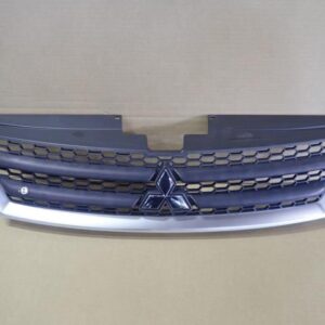 Stay in EUROPE - Mitsubishi Outlander 07-